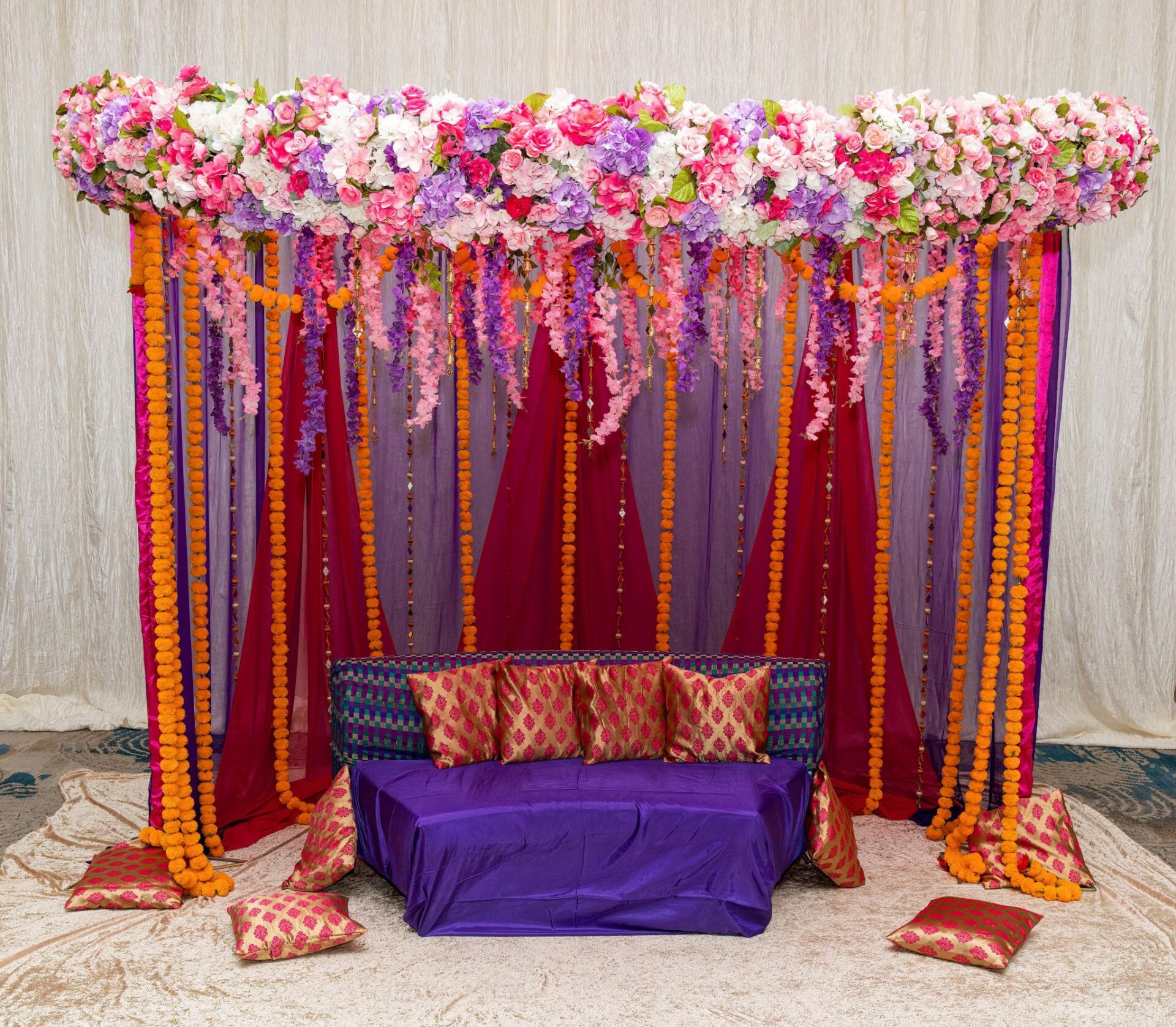 Floral vs Fabric Wedding Décor: Choosing the Right Elements for Your Theme