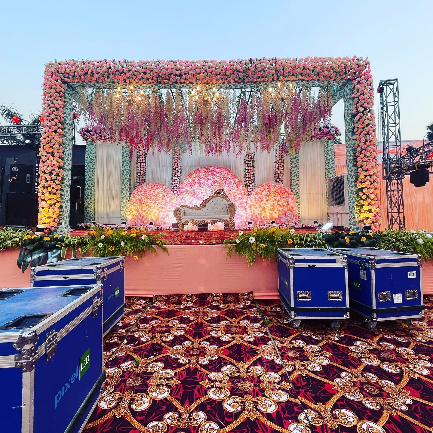 Low Budget Wedding Decoration Ideas That Look Luxurious