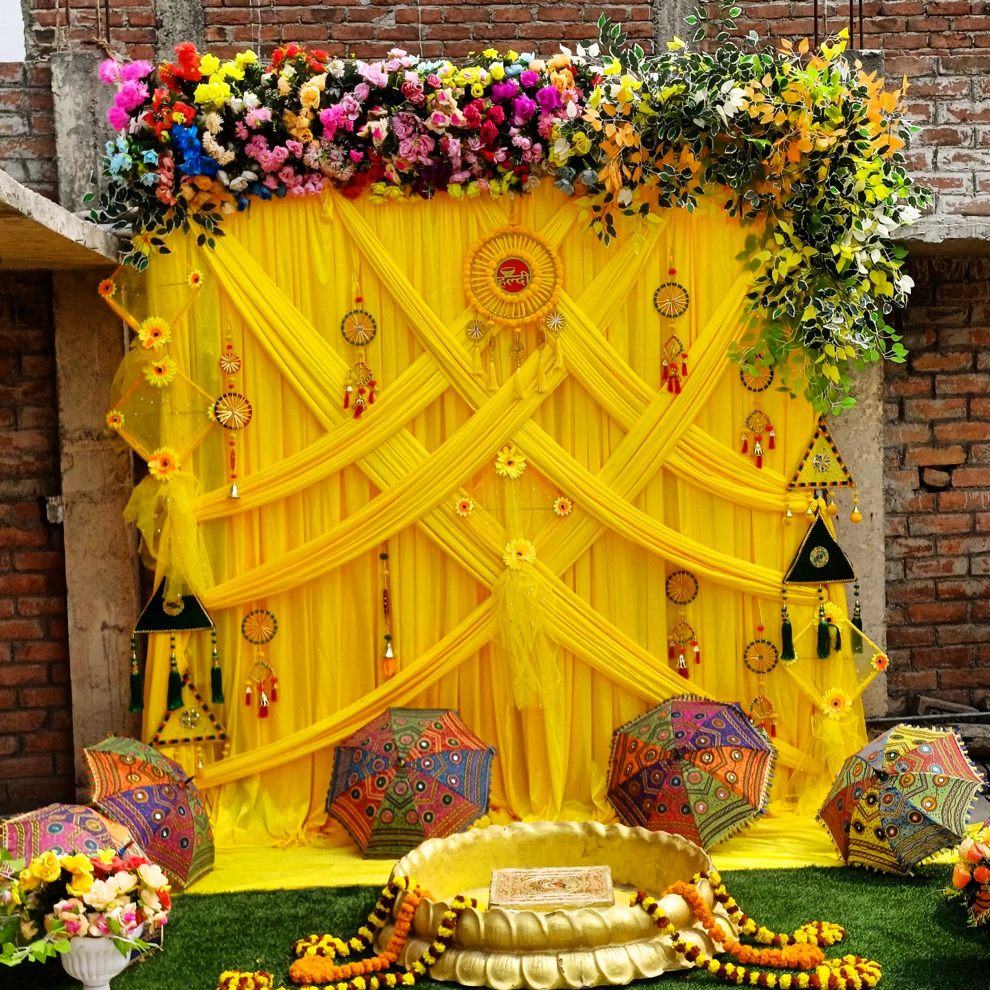 How to Choose the Perfect Haldi Decoration Theme for Your Wedding